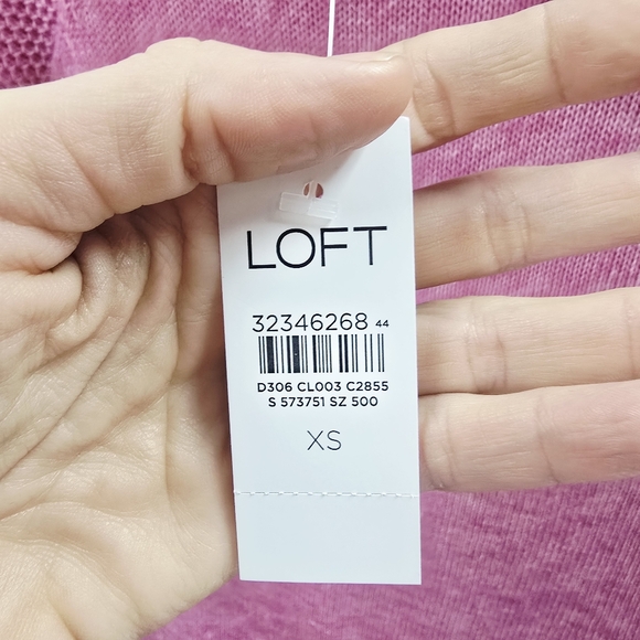 LOFT Turtleneck - Picture 7 of 8